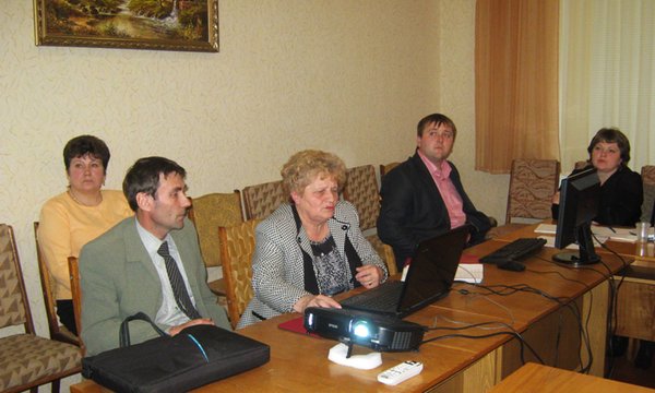 Обмін досвідом з організації навчально-виховного процесу
